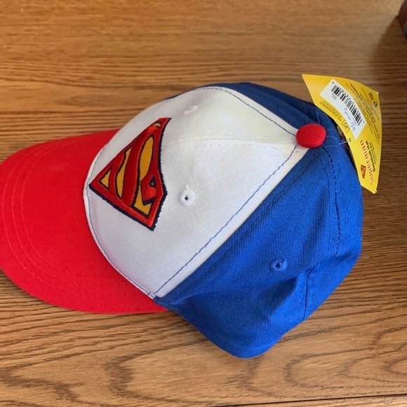 DC Comics Red and Blue Superman Snapback Hat Eligible 4 Items Bundle for $60 ^^ - Picture 2 of 4